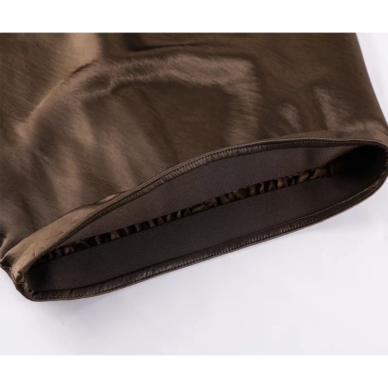 High-Waisted Satin Midi Skirt with Lace Trim 4