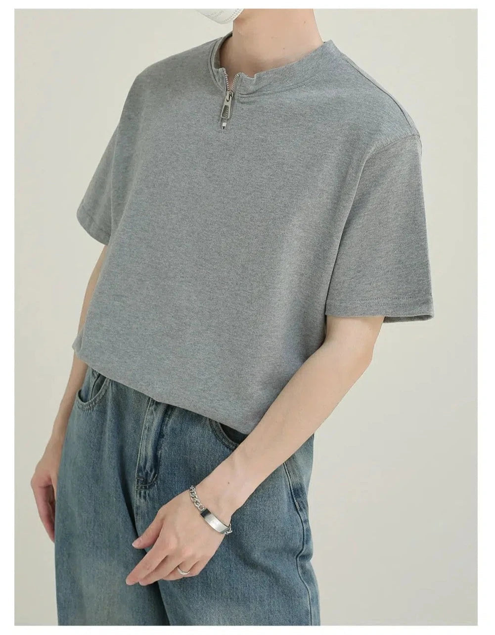 Zip Round Neck Short Sleeve T-shirt