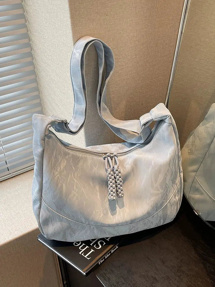 Zipper Closure Shoulder Bag