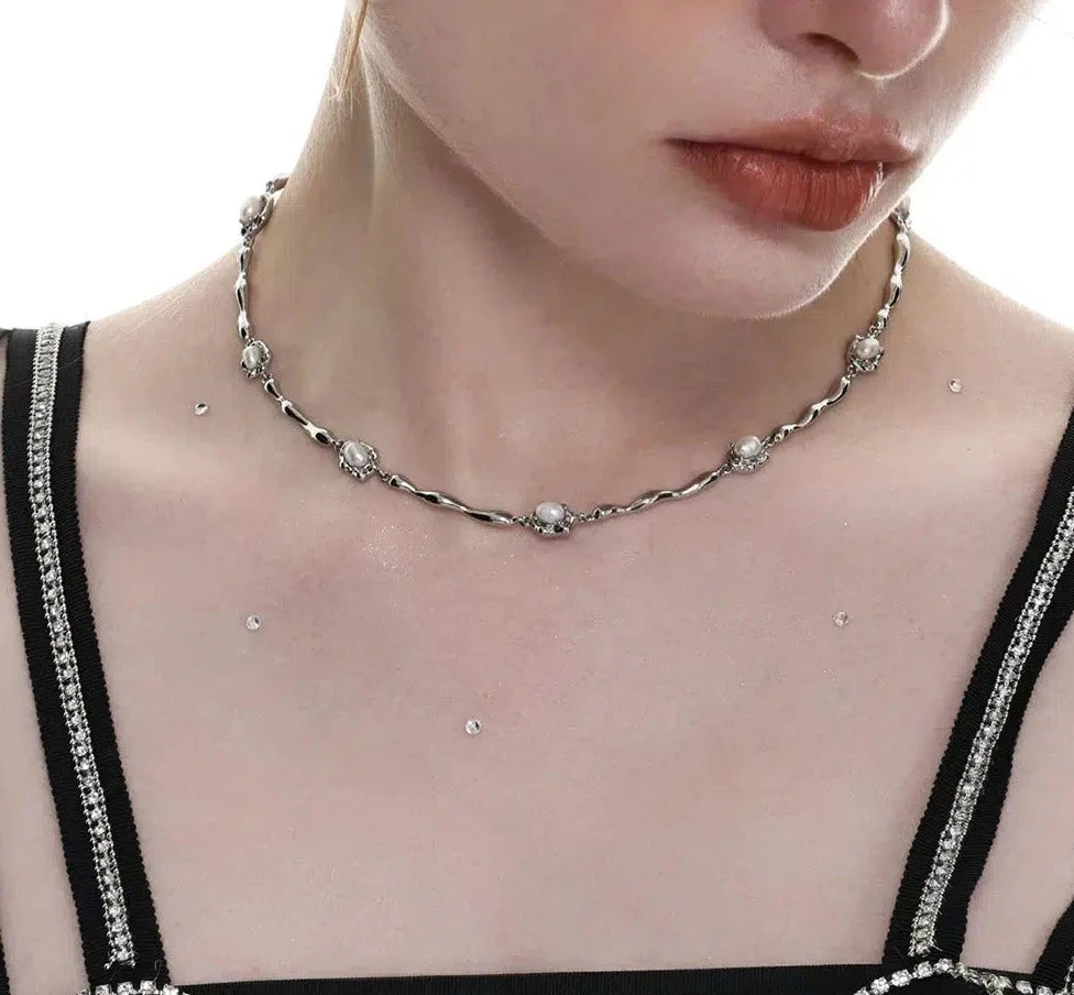 Zircon Metal Necklace