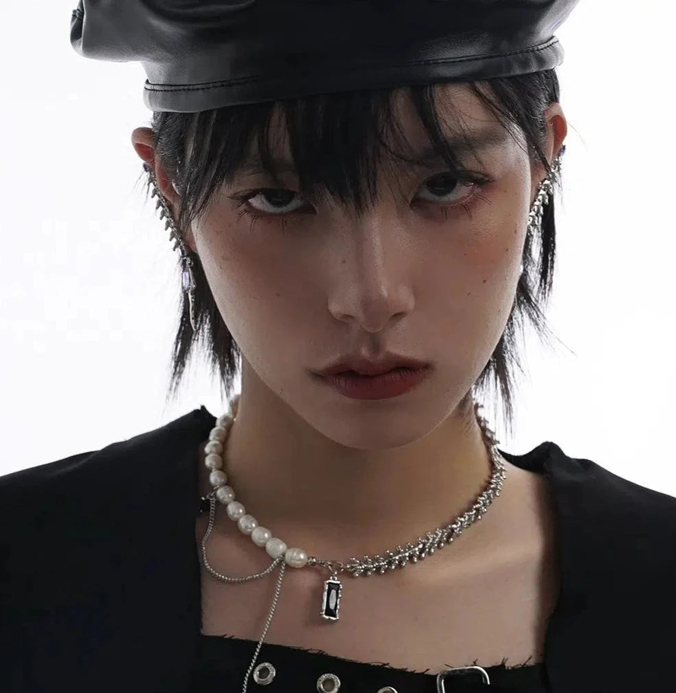 Zircon Pendant Pearl Necklace