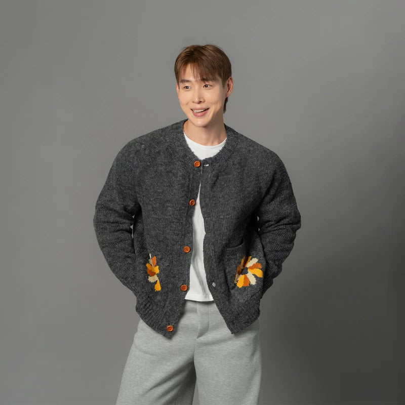 1627207:3232478,6013271221940,1627207:3232478,6013271221939,1627207:3232478,6013271221938,6013271221940,6013271221939,6013271221938, Daisy Pocket Knit Crewneck Cardigan Sweater