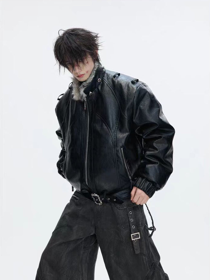 Veste à capuche en simili cuir avec garniture en fourrure 