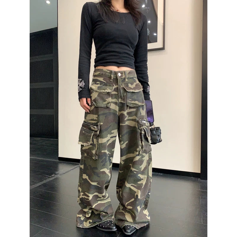 Distressed Camouflage Wide Leg Cargo Pants 4