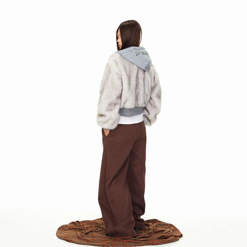 Embroidered Fleece-Lined Wide-Leg Sweatpants 4