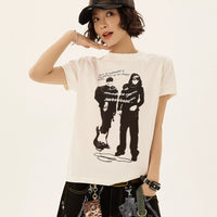 Camiseta de Manga Curta Gráfica com Corte Solto 