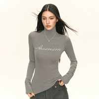 ラインストーンレタリング 長袖タートルネック 