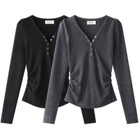 Vネックスリムフィットニットセータートップ 