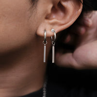 바 펜던트가 있는 플레인 후프 귀걸이 