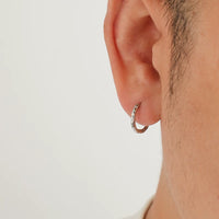 Orecchini a cerchio testurizzati in argento sterling S925 