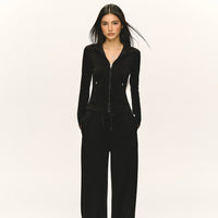 ジップアップジャケットとパンツ 