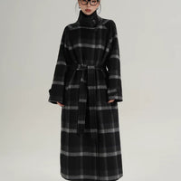 معطف طويل من الصوف المخطط مع حزام 