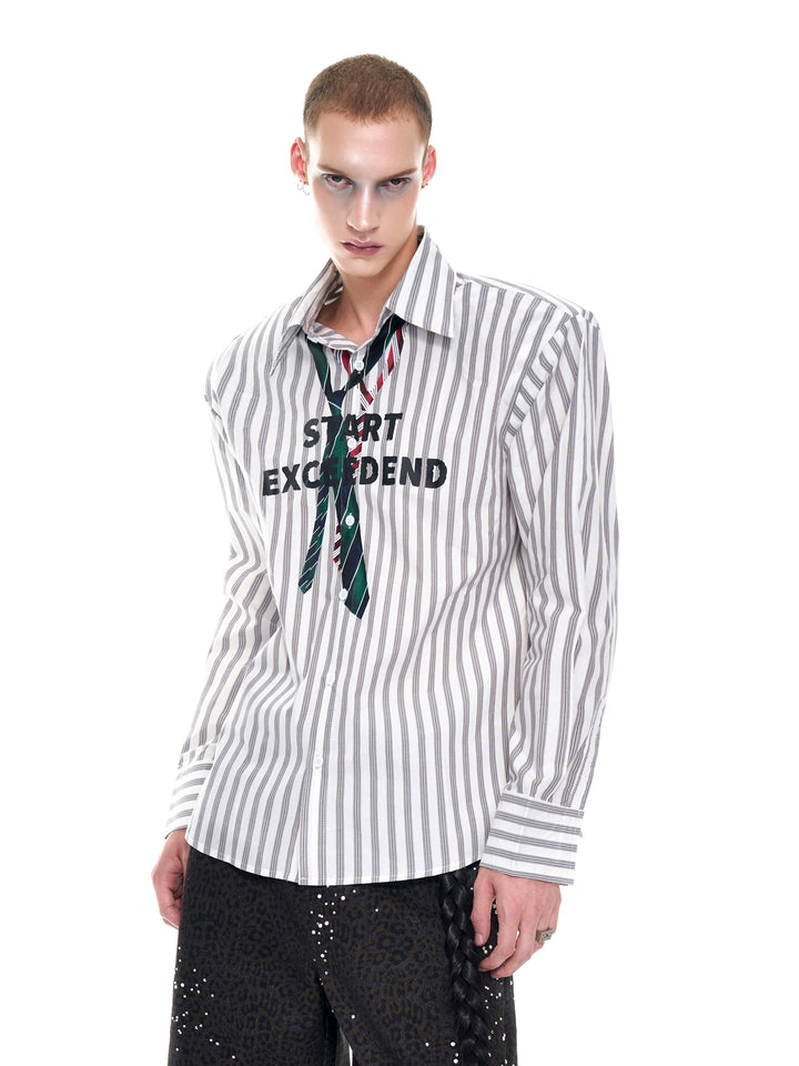 חולצת כפתורים עם הדפס פסים אנכיים ורח sleeves 