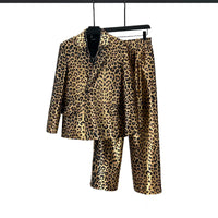 표범 무늬 실키 수트 재킷과 바지 