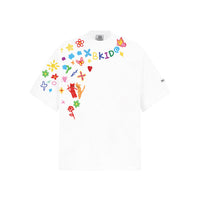 Suéter de manga corta con graffiti pintado a mano 