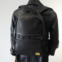 Sac à dos en cuir minimaliste 