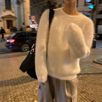 سويت شيرت كرو نيك محبوك من موهير فوزي 