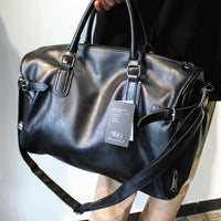 Große Reisetasche aus Kunstleder 