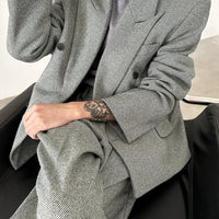 Pantolonlu Çizgili Desenli Takım Elbise 