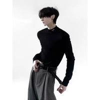 Nakışlı Yüksek Yaka Dar Kesim Tişört 