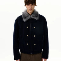 جاكيت شتوي من الجلد المدبوغ مع طوق من الفرو 