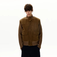 جاكيت الشارع من قماش السويد وبنطلون الصوف 