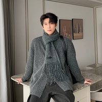 Eşleşen Şal ile Örgü Hırka Kazak 