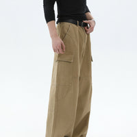 سروال شحن متعدد الجيوب واسع الساقين 