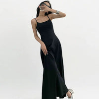 Spagetti askılı akışkan maxi elbise 