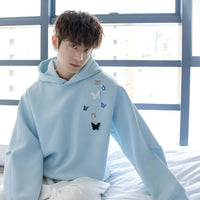 Moletom com Capuz Bordado de Borboleta 