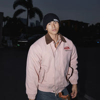 جاكيت قطن مزين بشعار على الياقة بأسلوب ريترو 