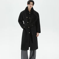 معطف طويل مزدوج الصدر مزود بحزام من الصوف 