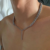 Collier en chaîne en forme de Y 