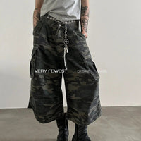Washed Camouflage Pleated Cargo Pants