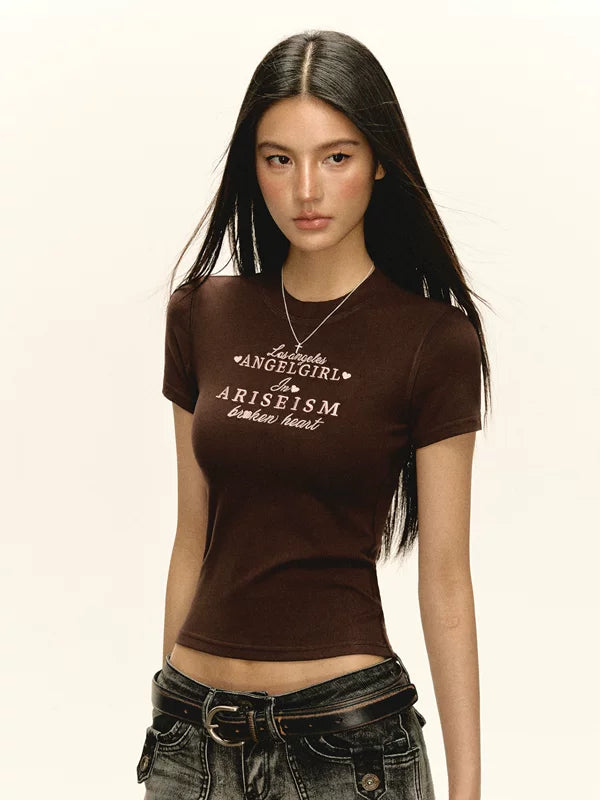 Fitted Short-Sleeve Graphic T-Shirt 3