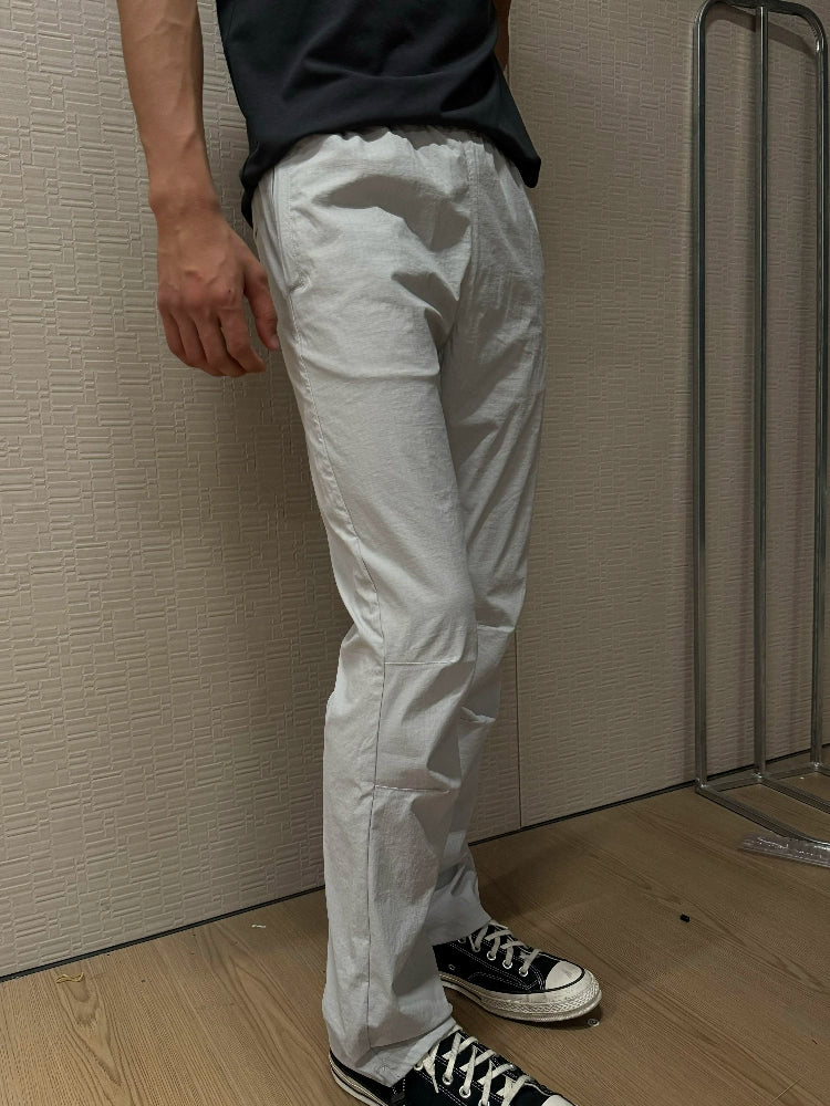 سروال كاجوال مستقيم بخامة شبكية قابلة للتنفس مع حبل سحب 