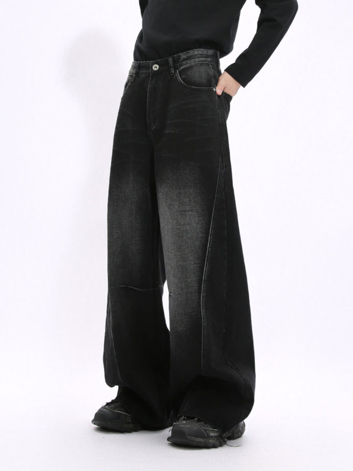 Wide-Leg Raw Edge Jeans