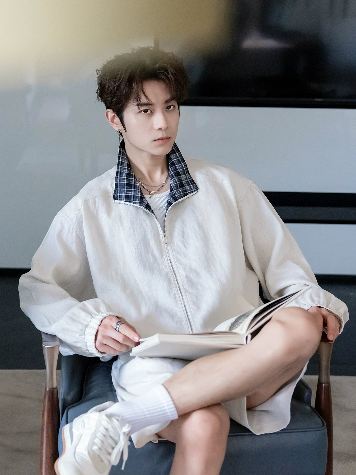 بدلة حماية من الشمس من الكتان النقي مع بنطال 