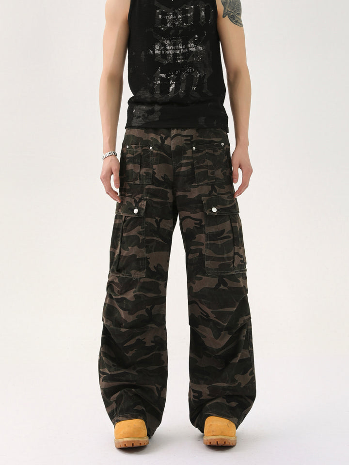 Loose Camouflage Cargo Pants