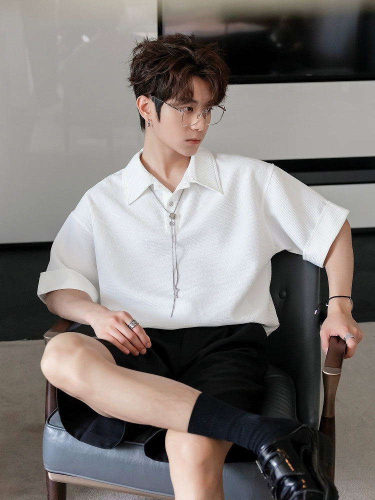 Chain Accent Short Sleeve Casual Shirt