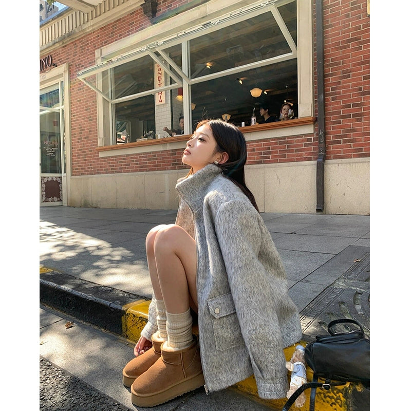 Short Woolen Coat with Large Pockets