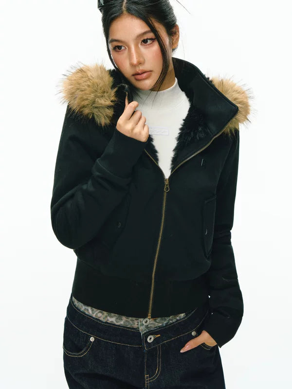 Giacca con cappuccio e colletto in pelliccia sintetica staccabile 