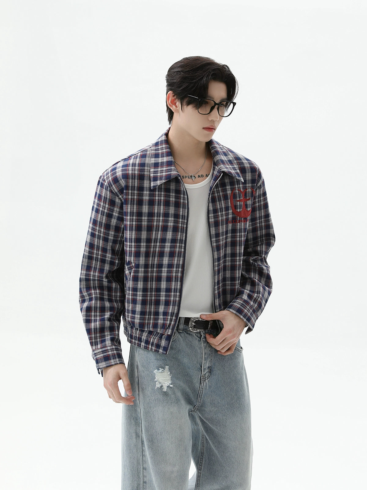 جاكيت قطن مزود بسحاب وبياقة مخططة 