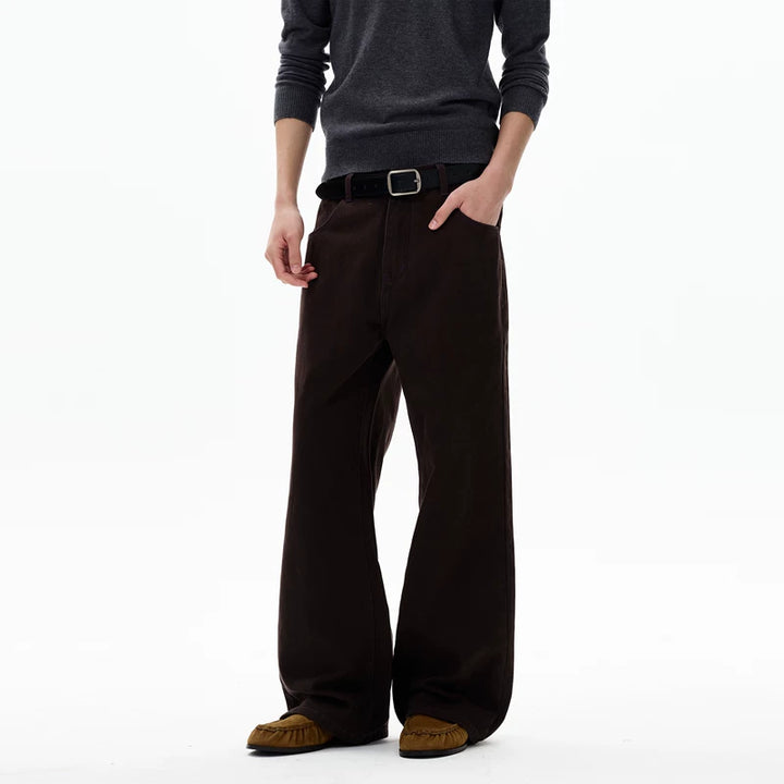 بنطلون واسع غير رسمي بتصميم رجعي 