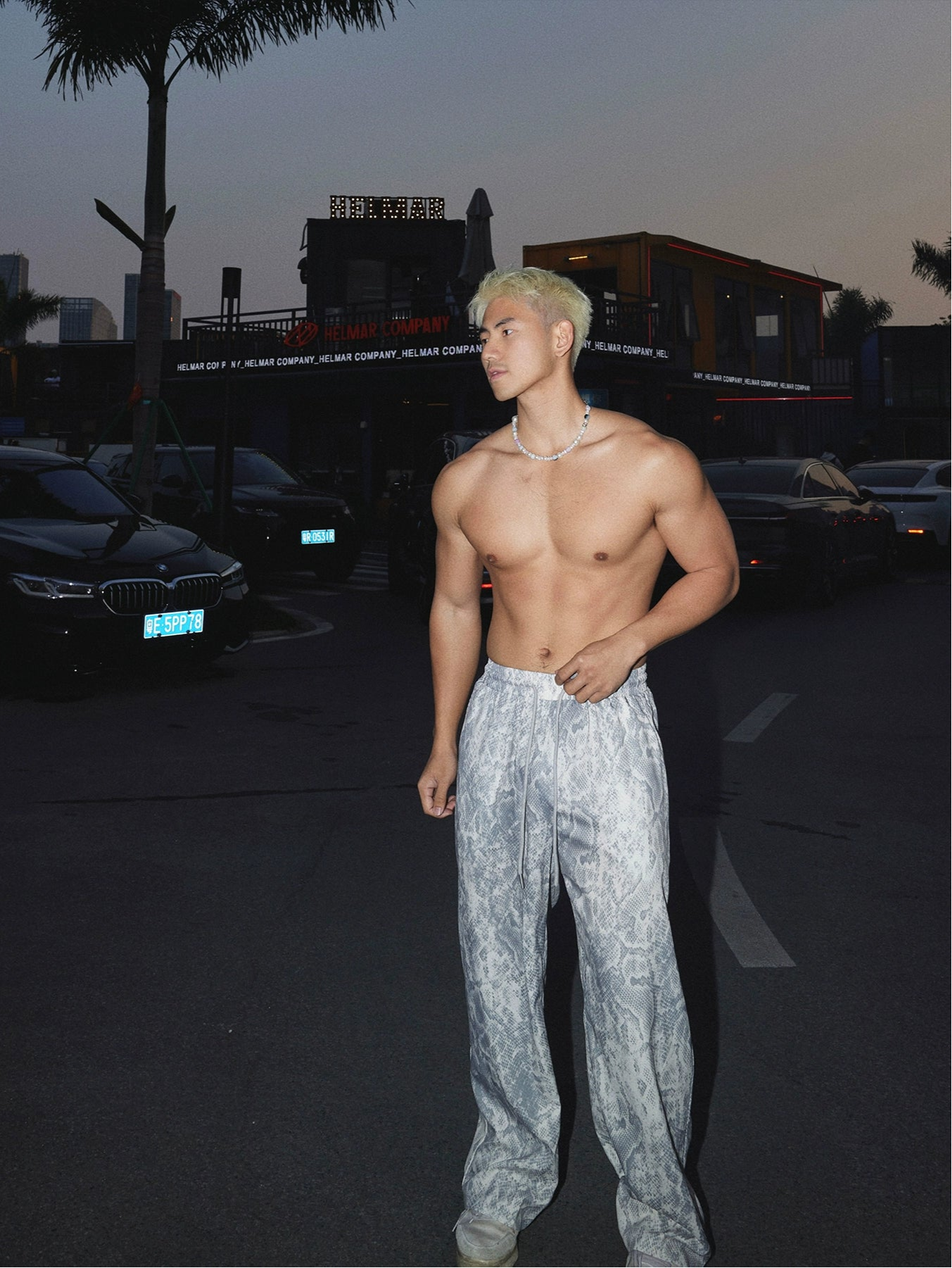 undefined,5777245933211,5777245933215,5777245933219