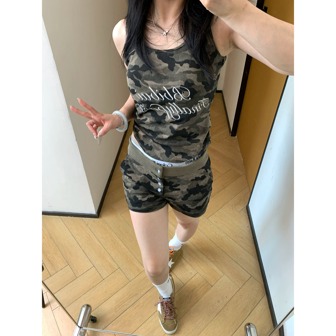 Camouflage Letter Slim Vest and Shorts