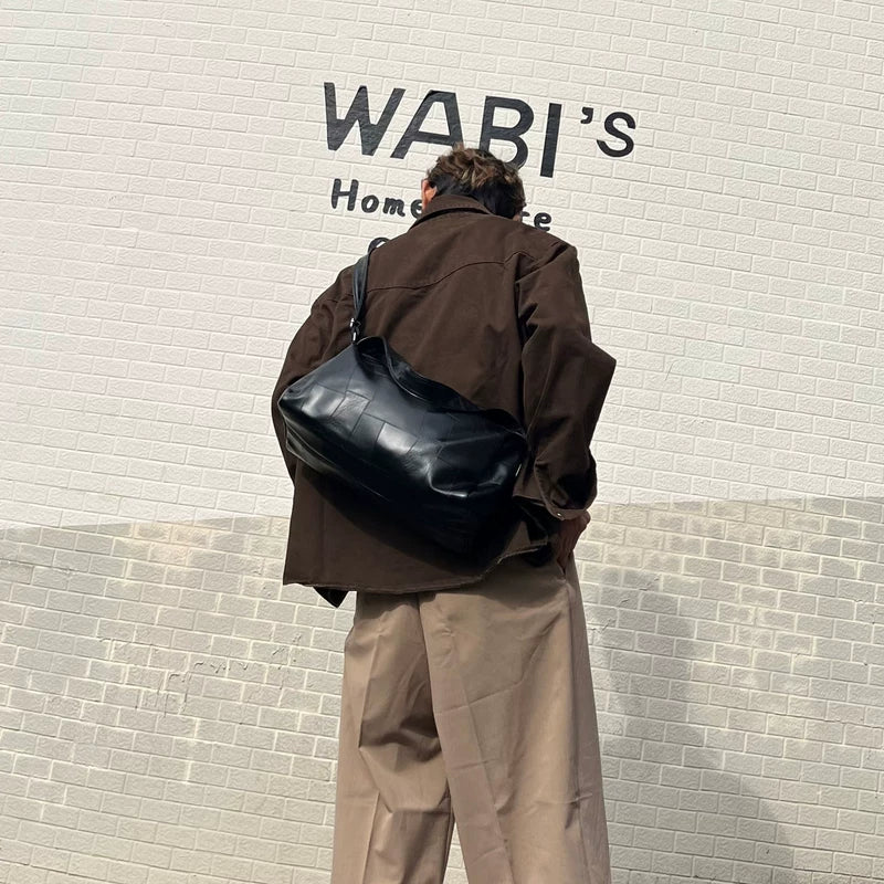 حقيبة هوبو جلدية عتيقة على الكتف 