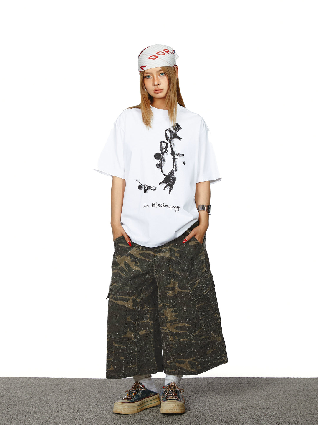 Camouflage Distressed Drawstring Denim Cropped Pants