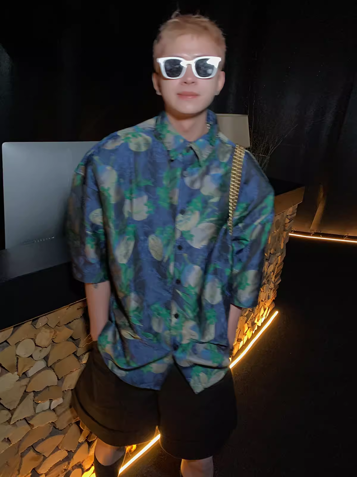 パターン入りショートスリーブカジュアルシャツ 