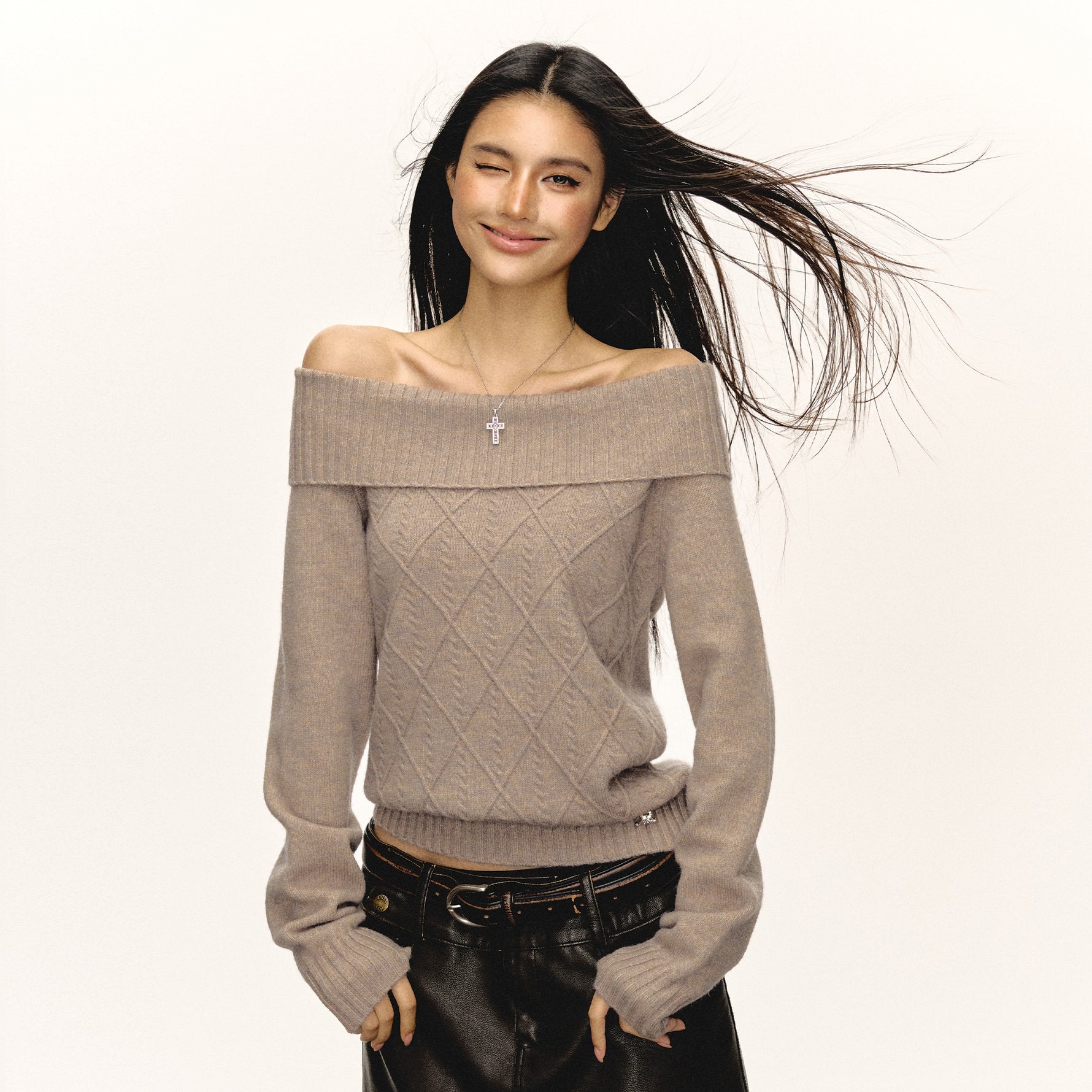 undefined,5656484813257,5656484813258,5656484813259,5656484813260